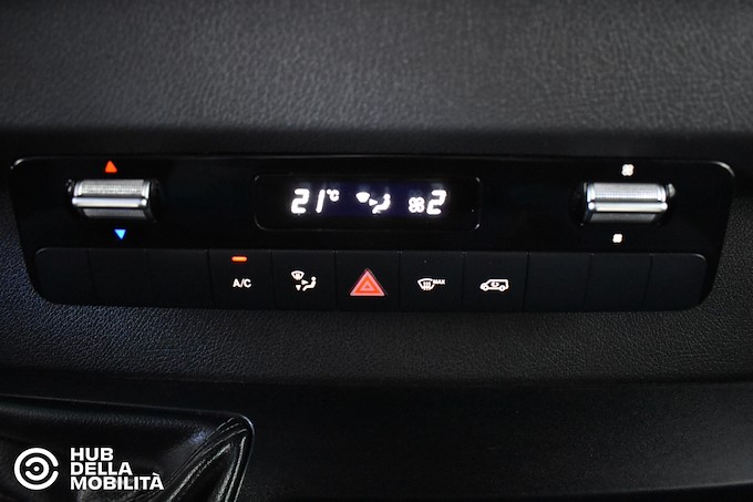 MERCEDES-BENZ Sprinter F37/33 311 CDI F RWD TA Furgone